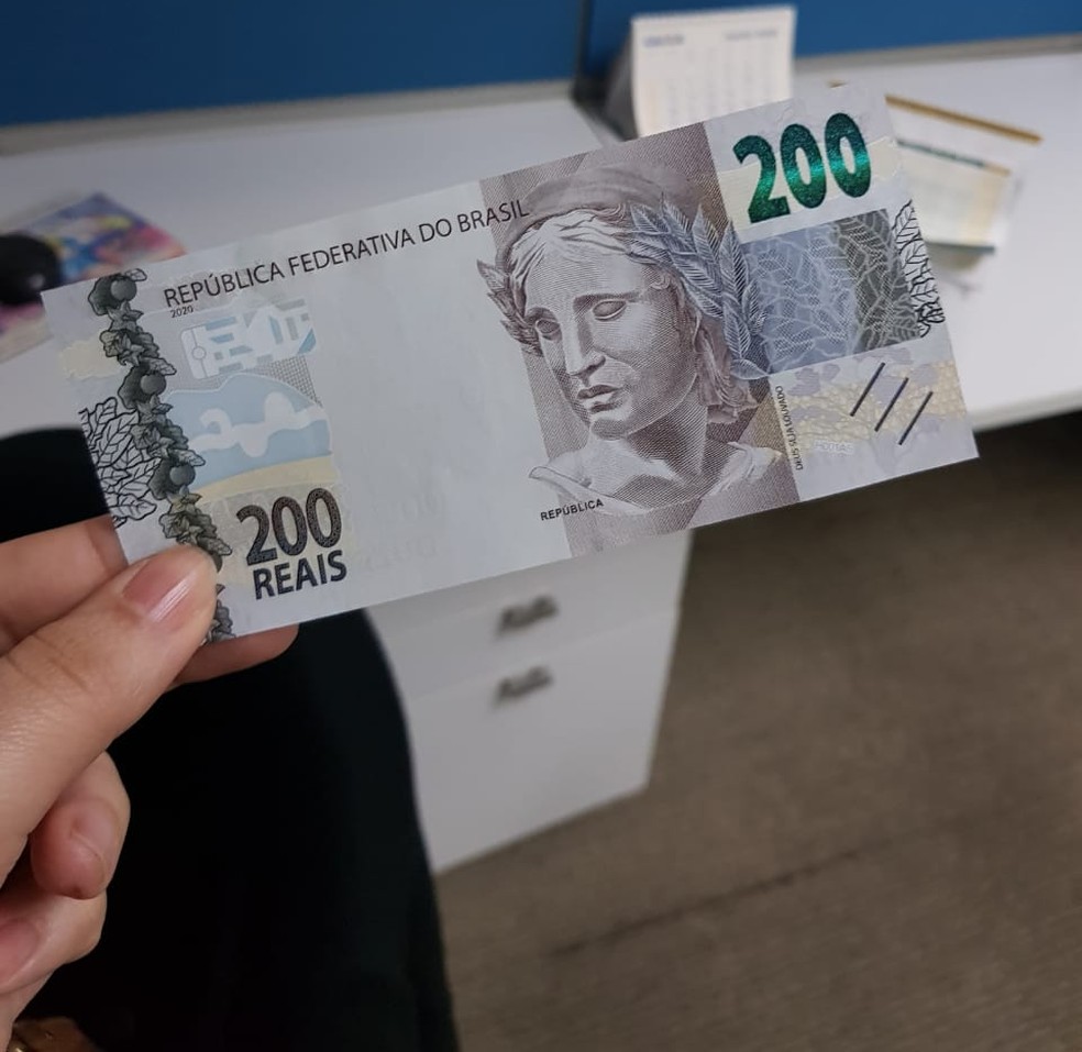 Lançada nota de R$ 200 reais com lobo-guará estampado na cédula