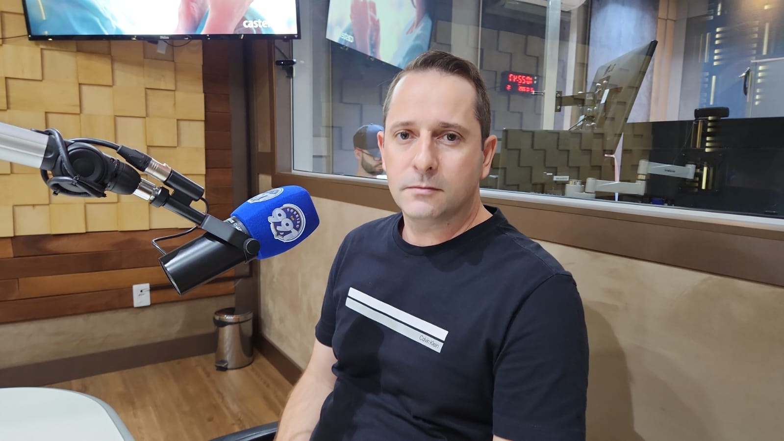 Dia do Dentista é tema de entrevista no programa Voz do Povo