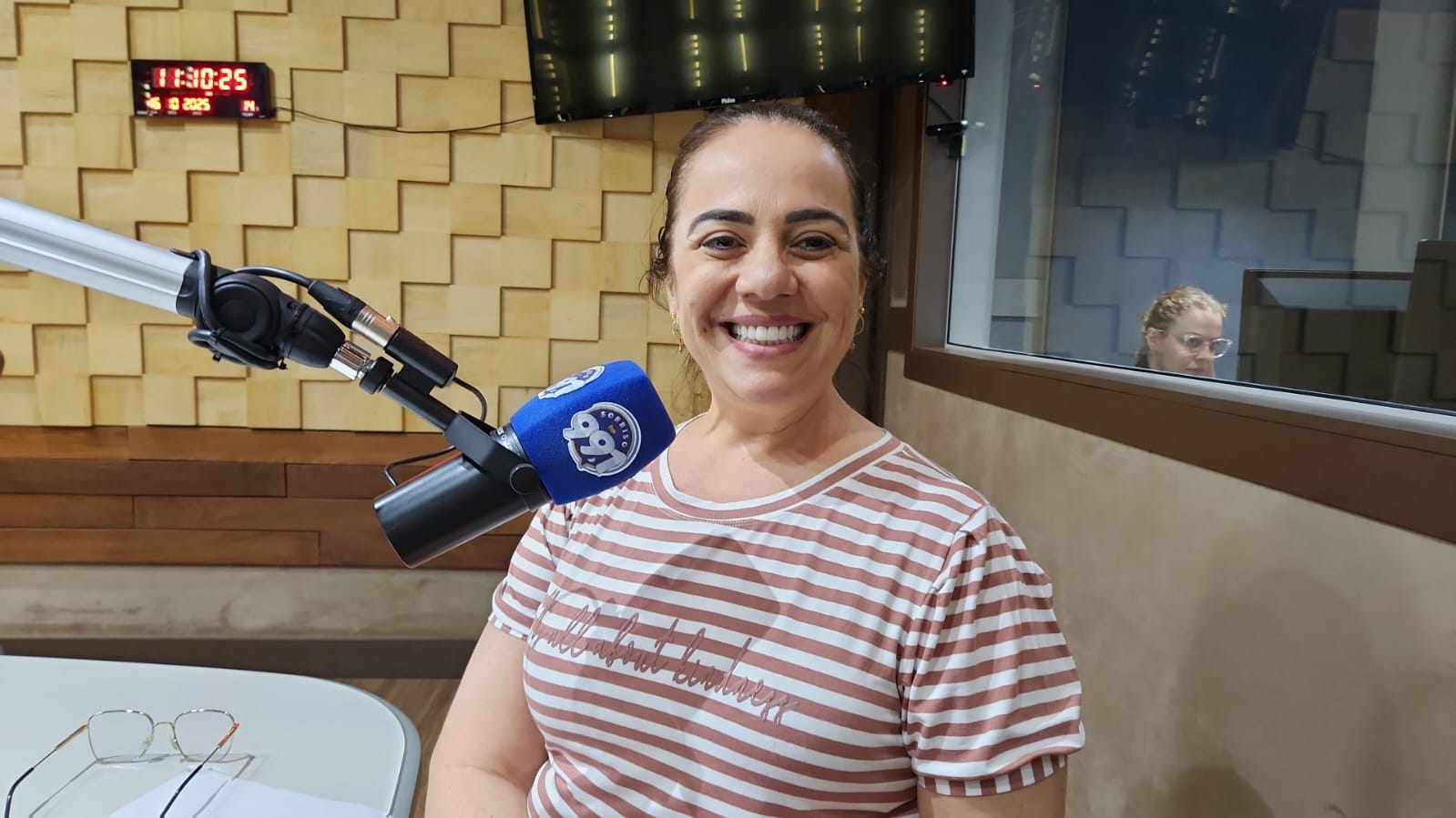 Vereadora Silvana Perim cobra solução para falta de reumatologista e revisão em edital de seletivo da Educação