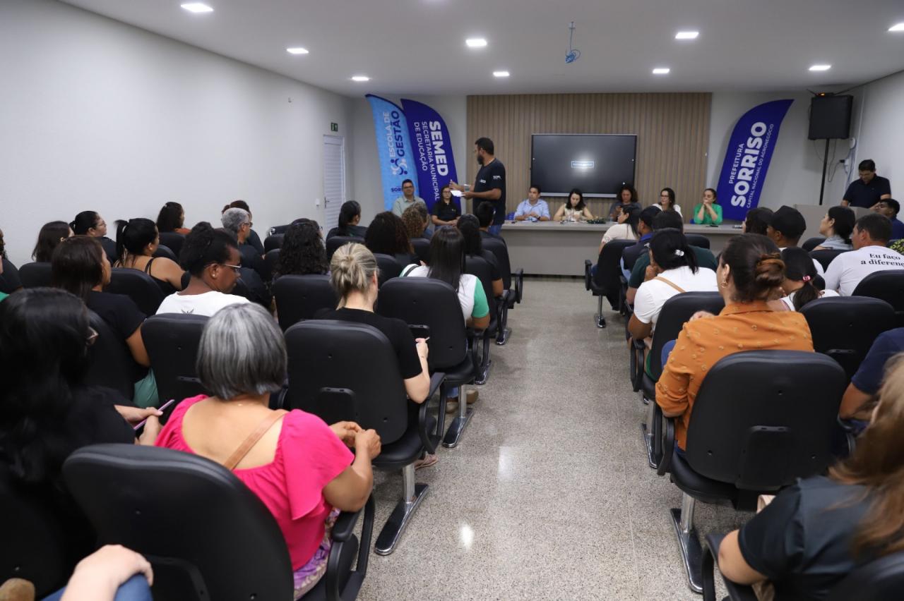 Reunião busca garantir continuidade dos atendimentos da Sonho Meu enquanto instituição finaliza credenciamento