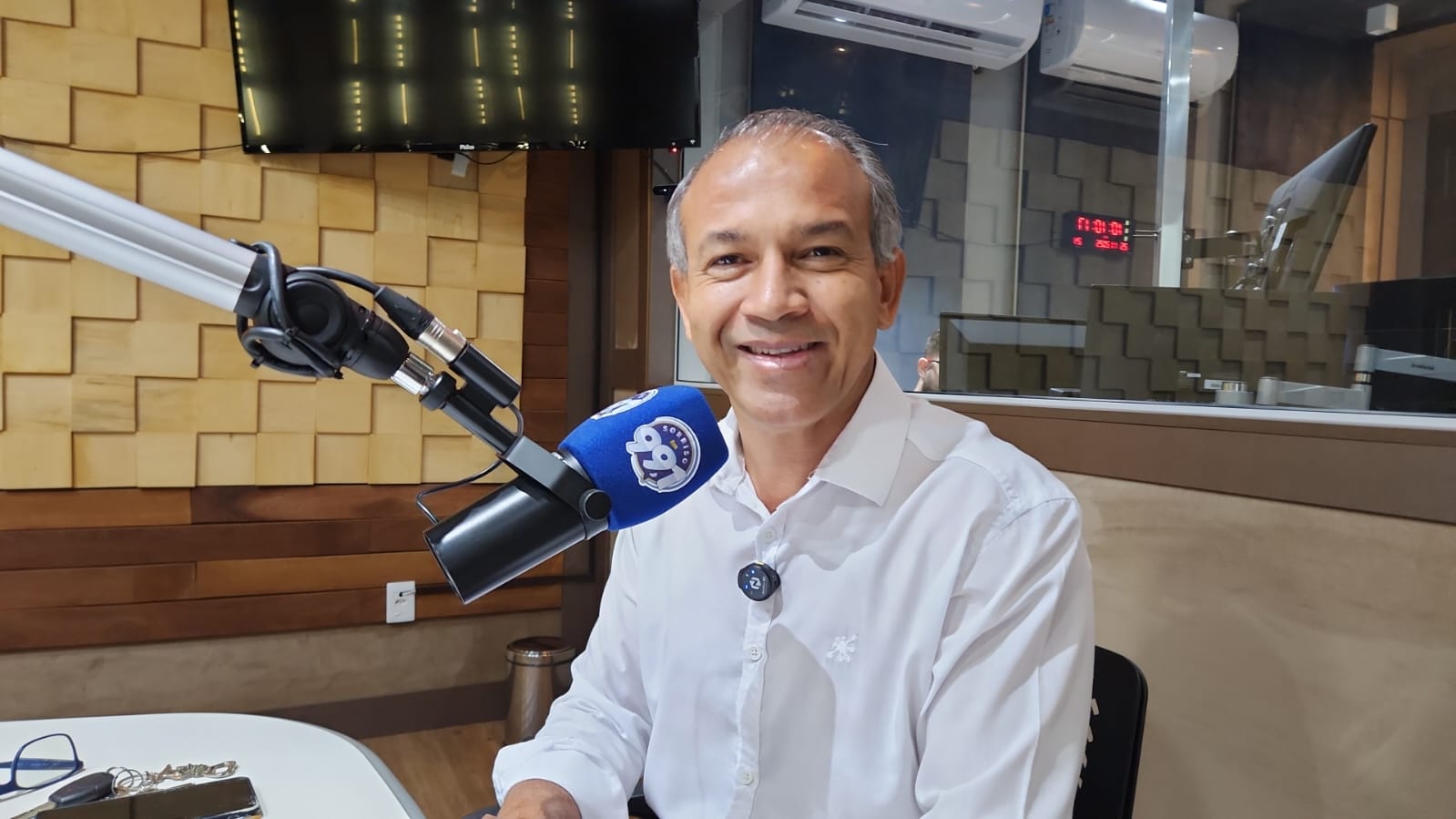 Vereador detalha projetos habitacionais, regularização fundiária e creche noturna