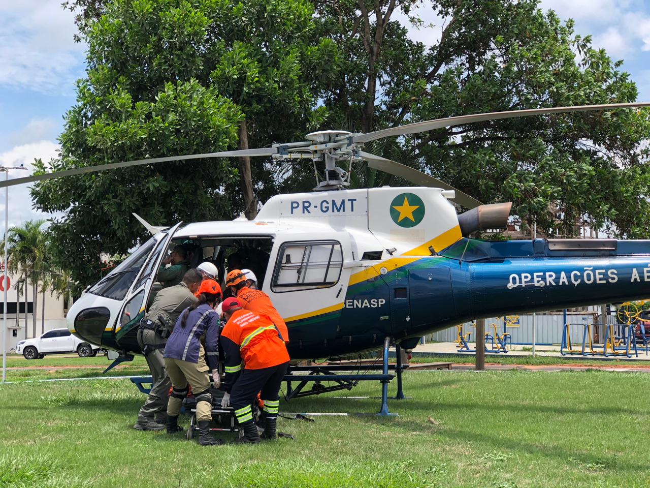 Trabalhador fica ferido em acidente em silo e é resgatado pelo águia 03 em Boa Esperança do Norte