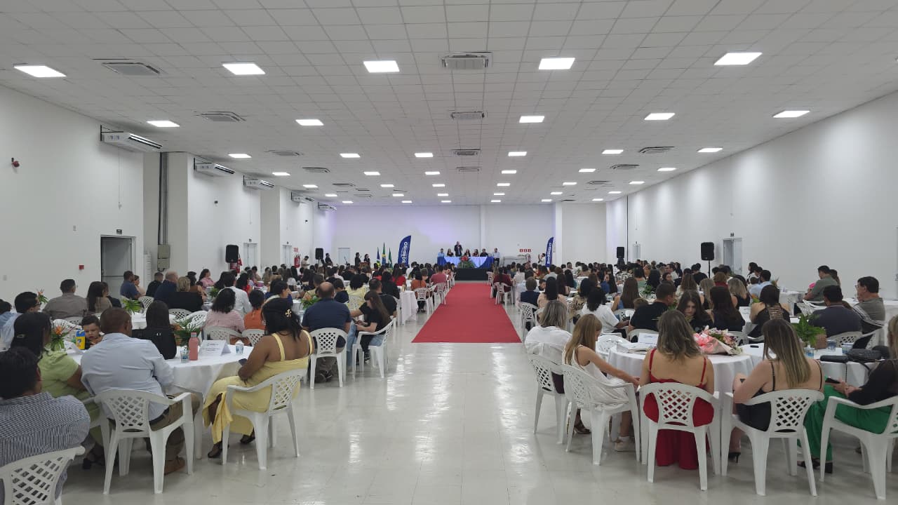Gestores de escolas municipais de Sorriso são empossados para biênio 2026/2027
