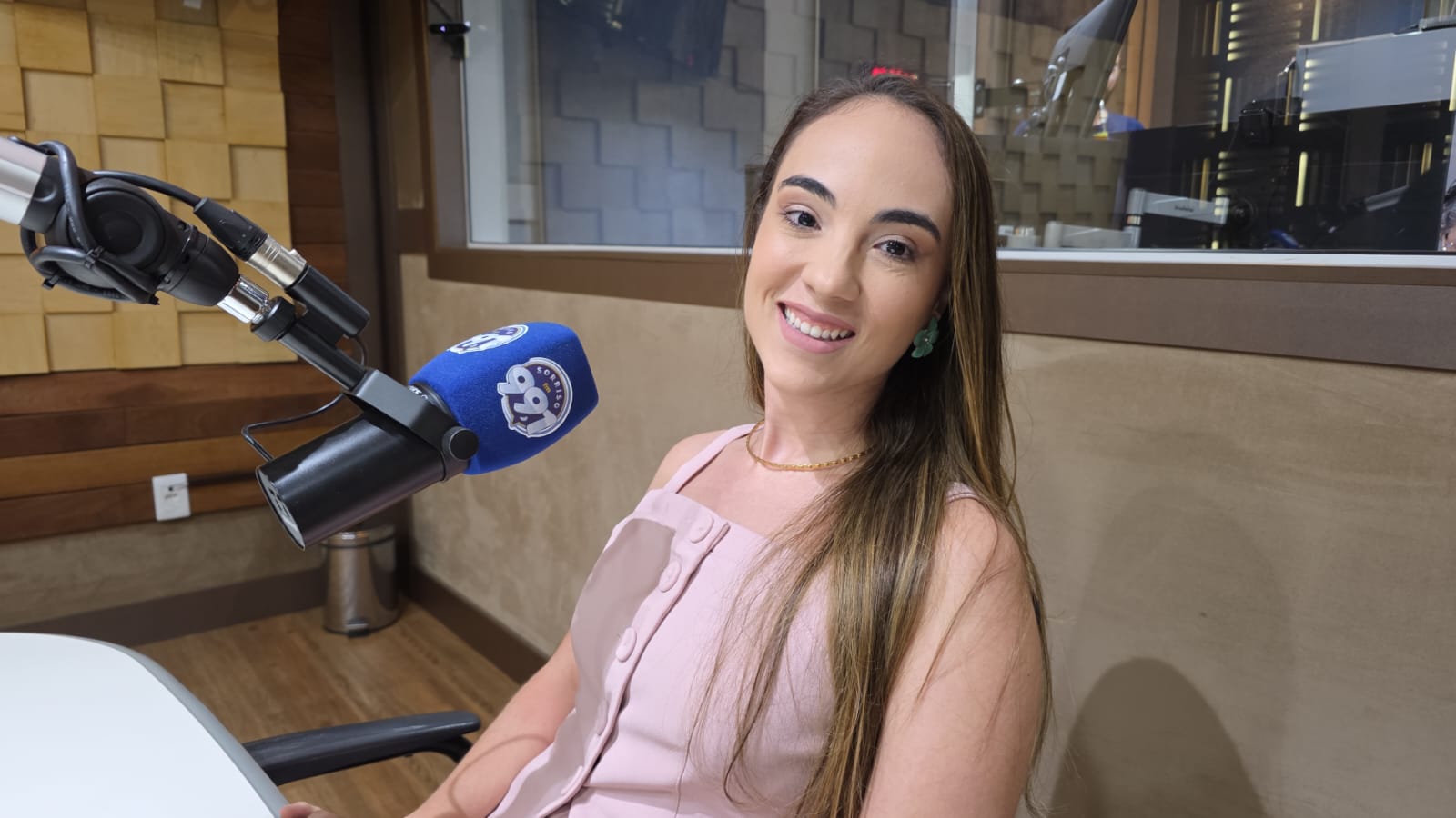 Advogada orienta passageiros sobre direitos em casos de atrasos, cancelamentos e problemas com bagagens