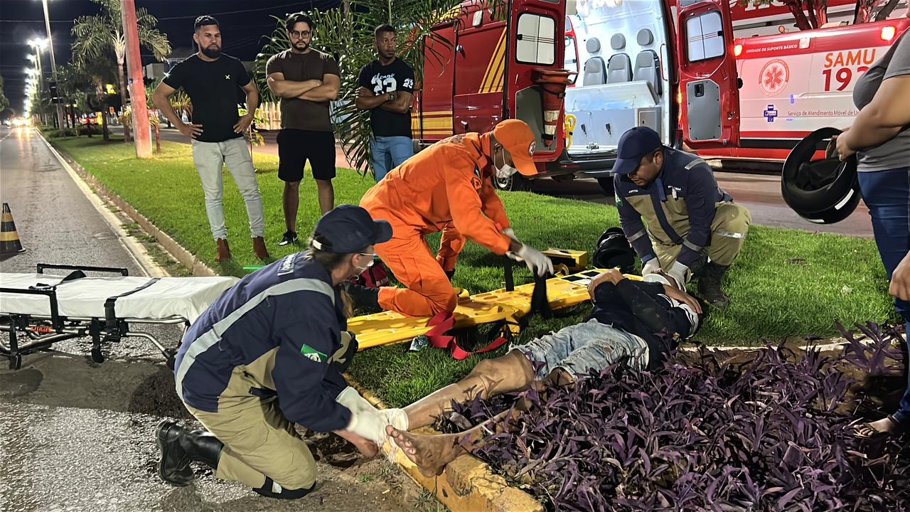 Jovem fica ferido após ser atingido por carro em alta velocidade na área central de Sorriso