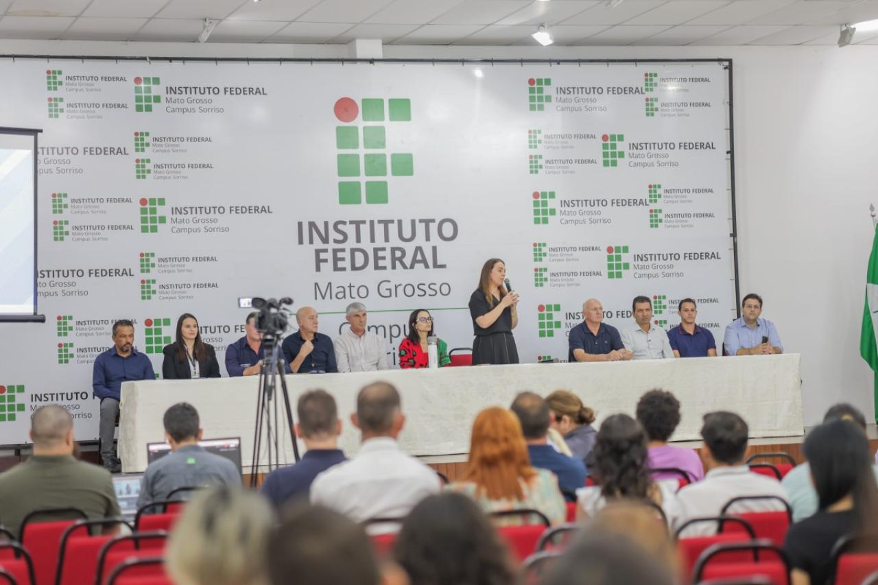 Audiência pública debate transporte escolar e reúne comunidade no IFMT em Sorriso