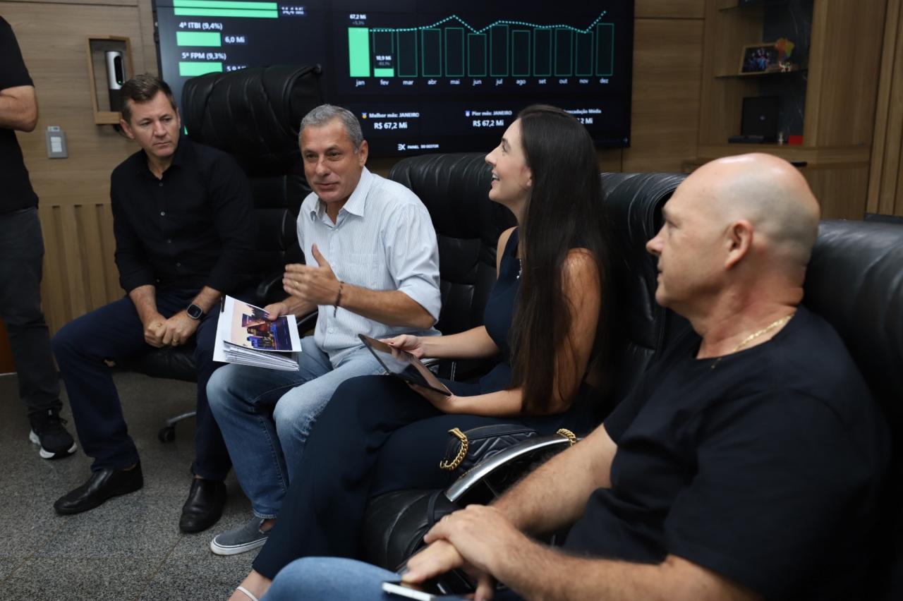 Prefeitura e CDL discutem cobertura da Praça da Juventude e novos investimentos para Sorriso