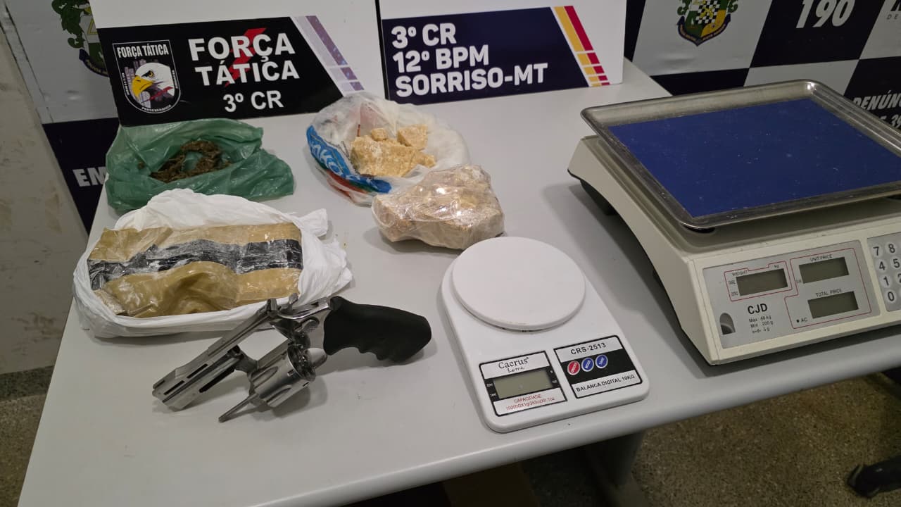 Homem é preso com arma de fogo e drogas armazenadas para facção em Sorriso