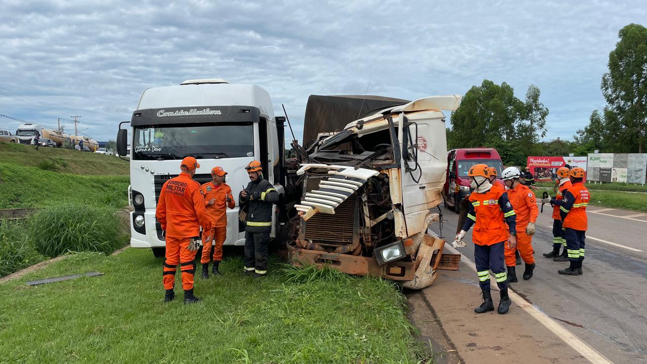 Trabalhador morre em grave acidente envolvendo três veículos na BR-163 em Sorriso