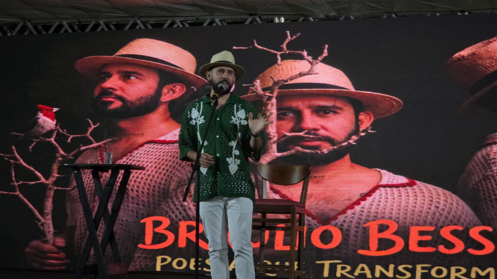 Poeta Bráulio Bessa abre Feira do Livro e o V Fórum Municipal de Cultura em Sorriso