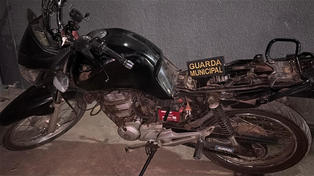 Guarda Municipal detém jovem sem habilitação que fugiu de abordagem