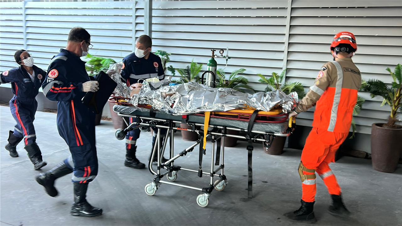 Trabalhador sofre choque elétrico e tem mais de 50% do corpo queimado em obra no centro de Sorriso
