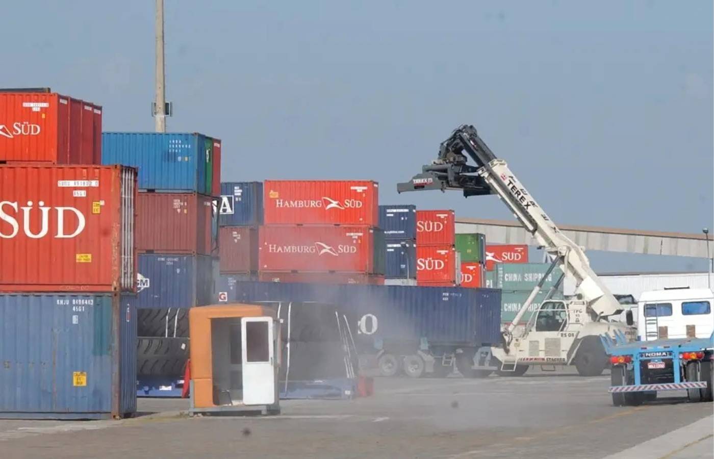 Mais de 4 mil produtos brasileiros podem sofrer tarifa de até 37,5% para entrar nos EUA
